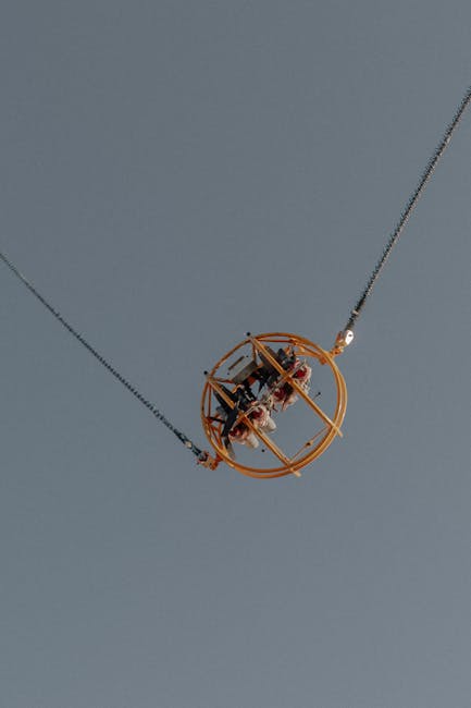 Cabina de bungee se prăbușește la un parc de distracții din Sevilla: patru răniți