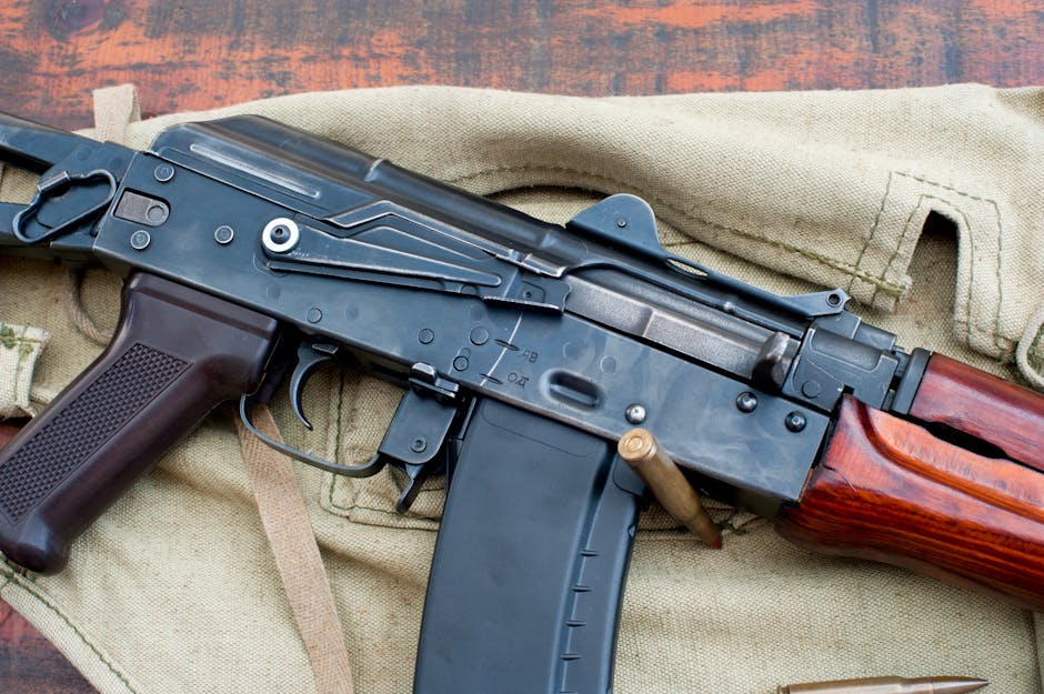 Kalașnikov își sprijină armata: livrări recente de puști AK-12 pentru forțele ruse