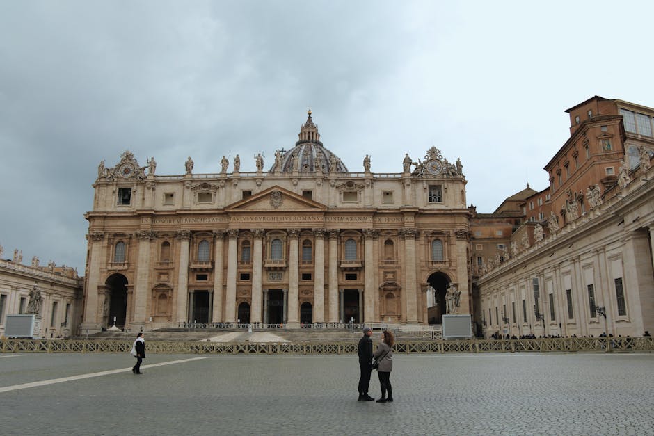 Marco Rubio se îndreaptă spre Roma pentru a restabili legăturile cu Vaticanul și Italia