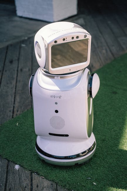 Roboți inteligenți supraveghează traficul în orașele chinezești în timpul vacanței de 1 Mai