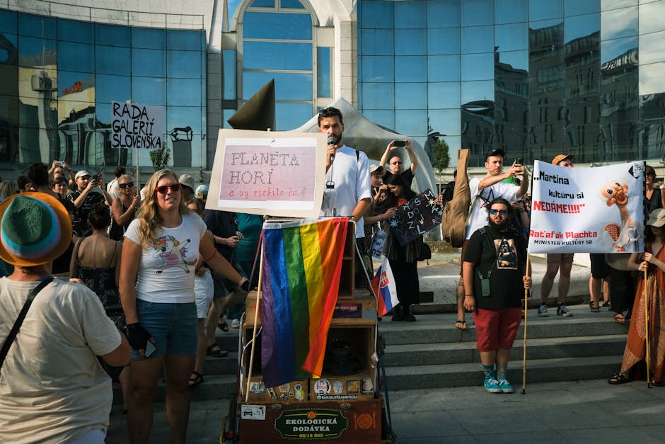 Controversă în Oradea: Avocatul Poporului critică interzicerea marșului Pride