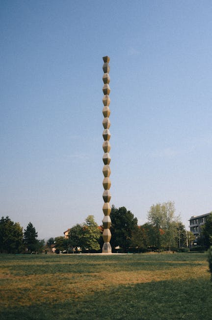 Rugăciunea lui Brâncuși debutează la Iași: O sculptură de neuitat