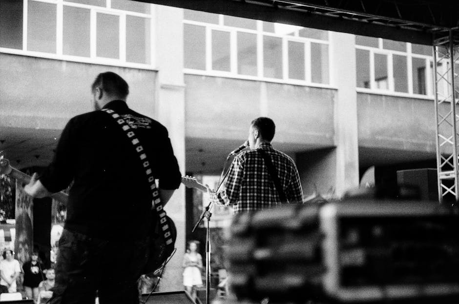Dirty Shirt sărbătorește un deceniu de succes în muzică la Bistrița