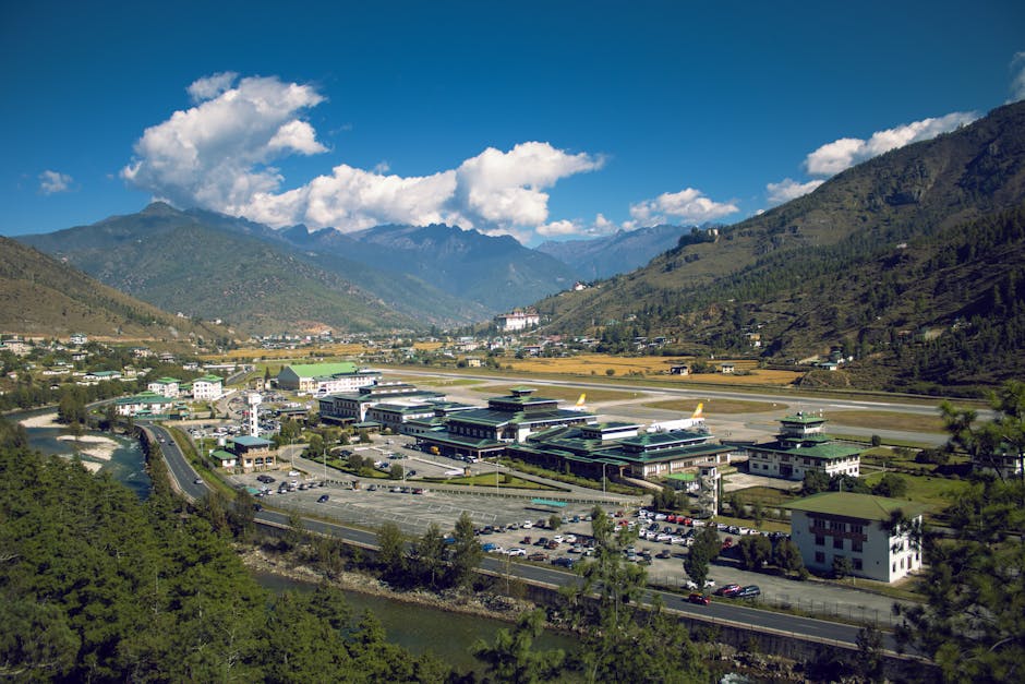 Bhutan, regatul ascuns, se pregătește să primească turiști cu un nou aeroport