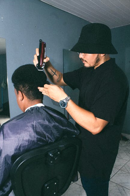 Atac șocant într-un salon de hairstyling din Brazilia: clientă înjunghie frizerul din cauza unui tuns