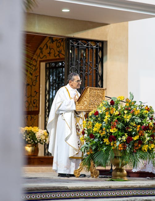 Descoperă programul liturgic al Arhiepiscopului Teodosie pentru începutul anului universitar