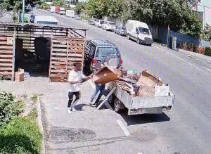 Un brașovean sancționat cu 1.000 de lei pentru abandonarea deșeurilor