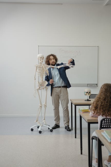 Află ce profesori vor învăța elevii din clasa a noua la Colegiul „Unirea”