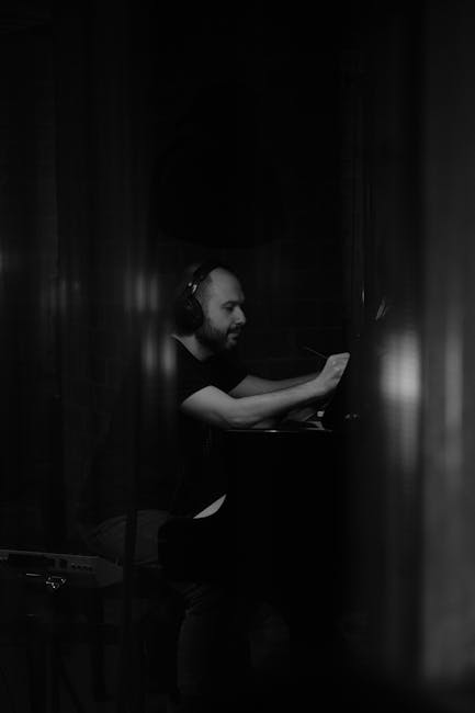 Cristian Tarcea, românul care a creat hitul câștigător la Eurovision 2026