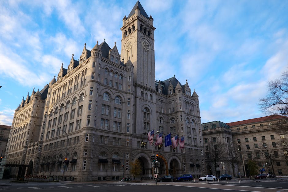 Trump dezvăluie detalii despre sala de bal ca un buncăr, capabilă să oprească dronele