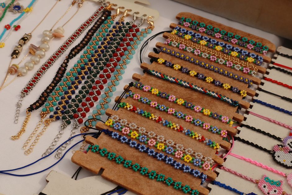 Descoperă noua colecție de bijuterii Alla Handmade inspirată de tradiția românească