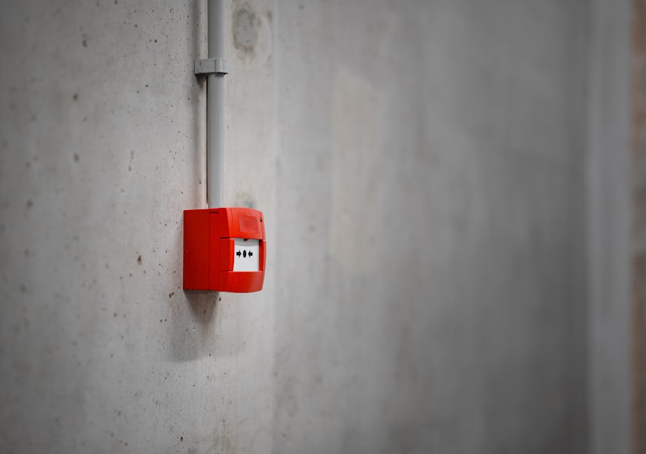 Alarme false de incendiu în Polonia: Tusk cere acțiuni decisive