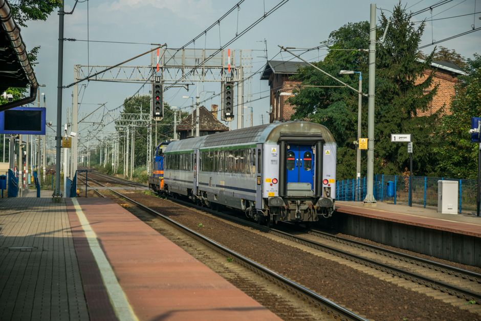 Incident feroviar în Hunedoara: circulația suspendată din cauza unui obiect suspect