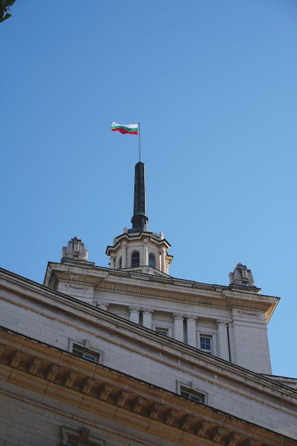 Proteste masive la Sofia cer demisia Guvernului Radev și alegeri anticipate