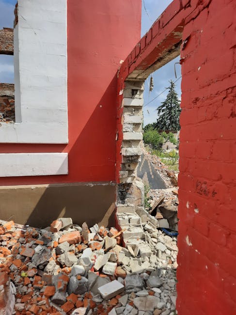 Evacuare matinală în Oradea: abatele Premonstratens lăsat fără spațiu de învățământ