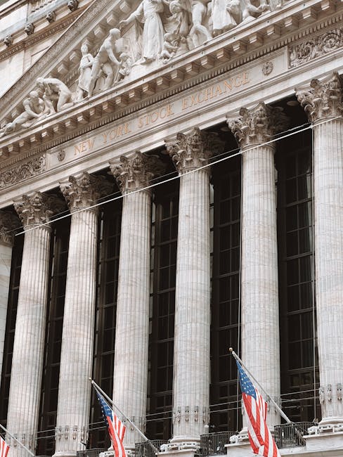 Acces exclusiv la mesajele lui Trump pentru investitorii de pe Wall Street