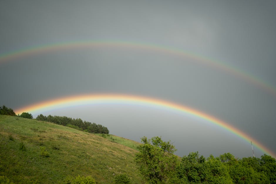 Descoperă curcubeul dublu rar care a fermecat Constanța