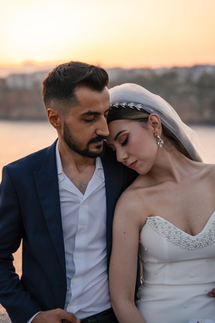 Emoție și surpriză la nunta lui Vlad Pașcalău: cuplurile cu ani de căsnicie celebrate cu aplauze