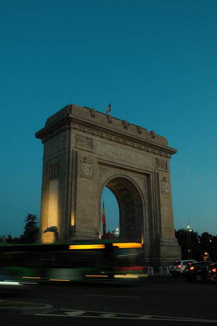 Macron răspunde cu umor planului lui Trump pentru un Arc de Triumf american