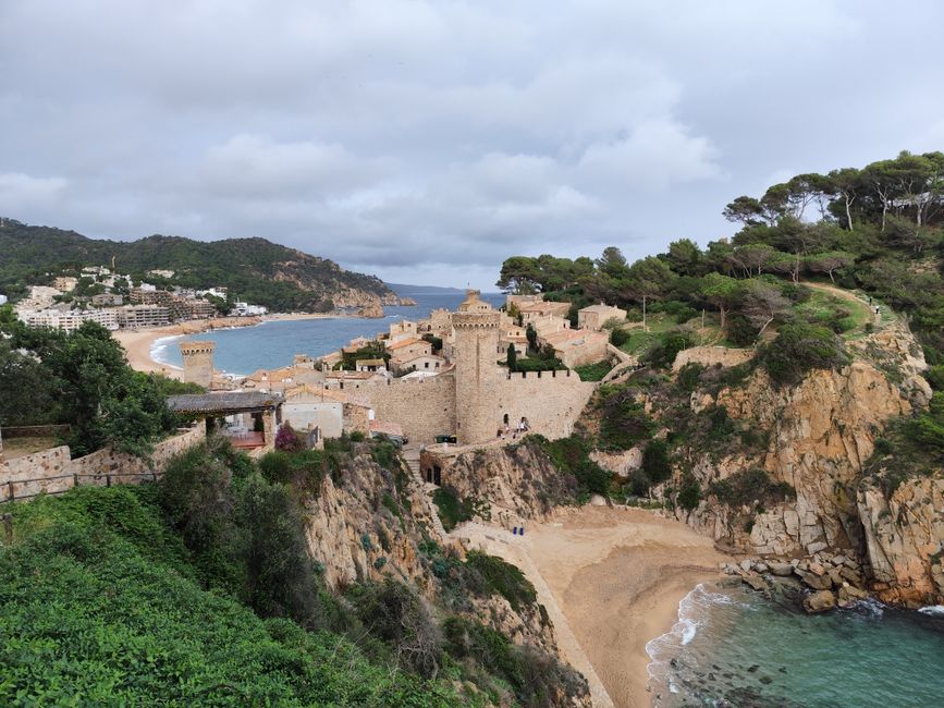 Descoperă Costa Brava: plaje de vis și sate medievale ascunse