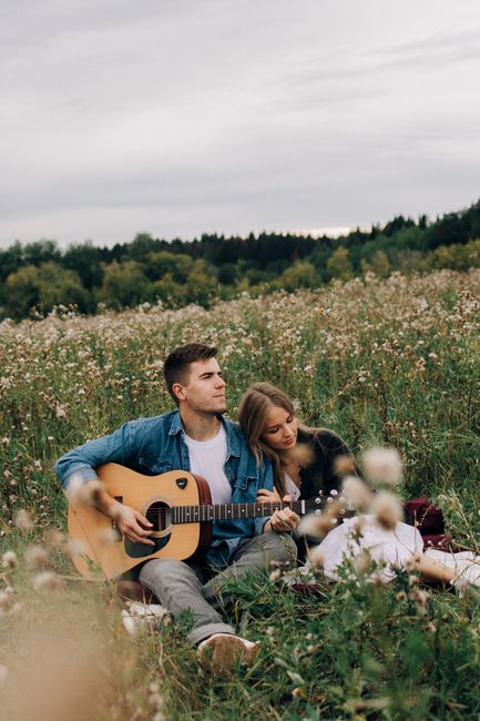 Nouă melodie de Zodier și Holy Molly explorează dorul după iubire