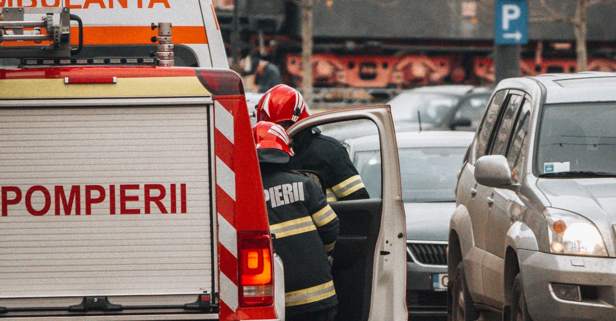 Accident tragic la Bălușeni: două persoane și-au pierdut viața, inclusiv un tânăr