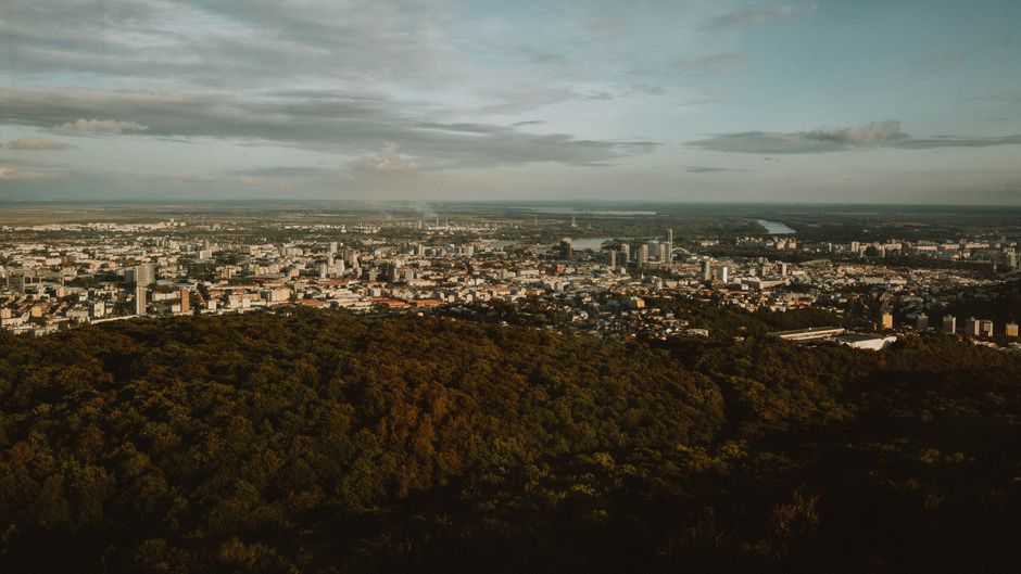 Brașovul investește în dezvoltarea unui coridor verde pe strada Enupărului