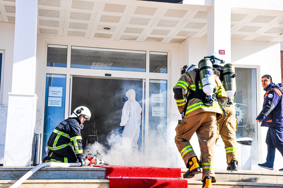 Incendiu de proporții la un restaurant din Călărași, pompierii intervin rapid