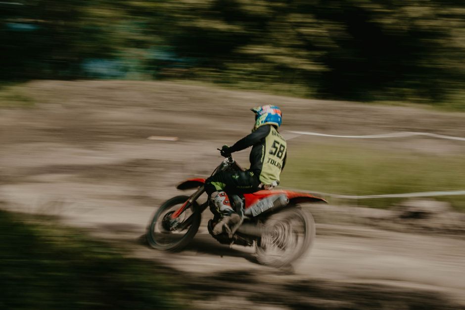 Theodora Gumeniuc scrie istorie pentru România în motocross