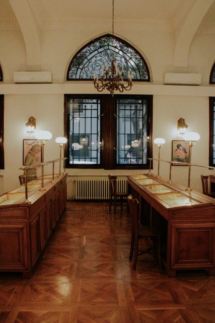 Descoperirea lui George Bacovia prin artă și poezie la Biblioteca Județeană Gorj