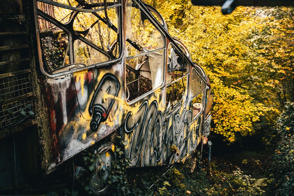 De la mirosuri la graffiti: o vizită dezamăgitoare în Gara Centrală