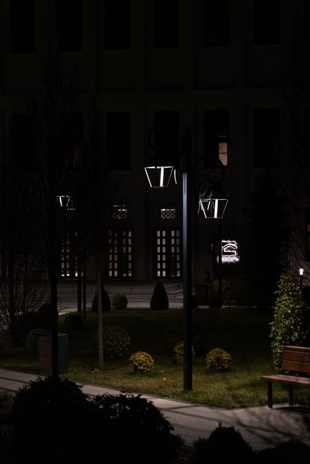 Iluminarea parcului de la Sinagogă transformă zona în siguranță pentru bistrițeni