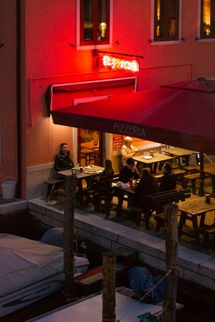 Ce trebuie să știi despre taxa coperto în restaurantele italiene
