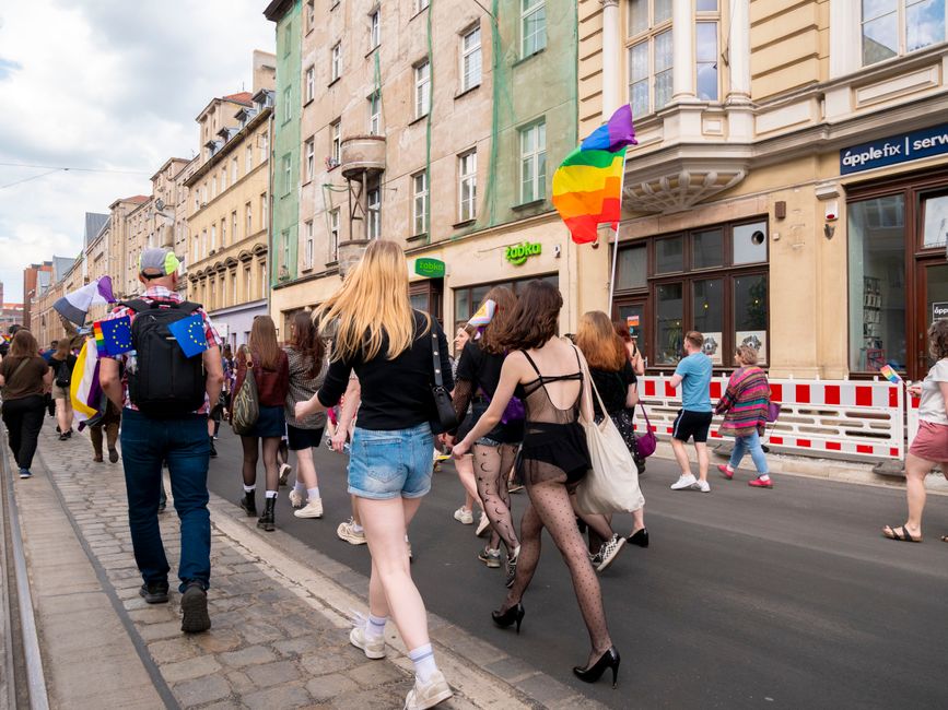 Oradea sub lumina reflectoarelor internaționale: blocarea repetată a Pride-ului atrage atenția