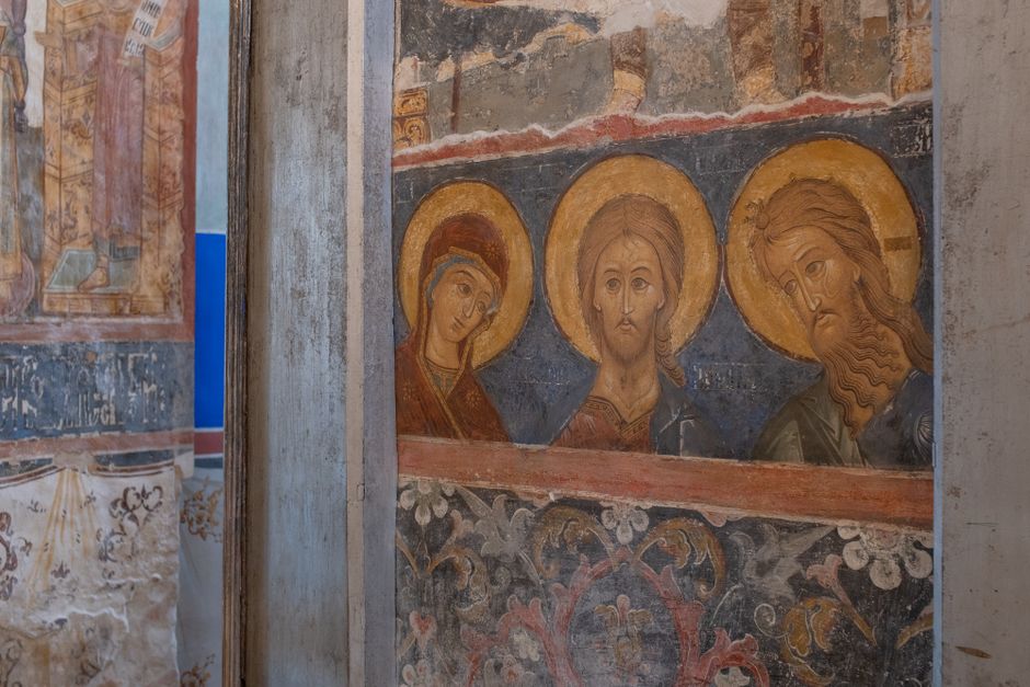 Licitație pentru pictură murală la parohia Vlădeni I: detalii esențiale
