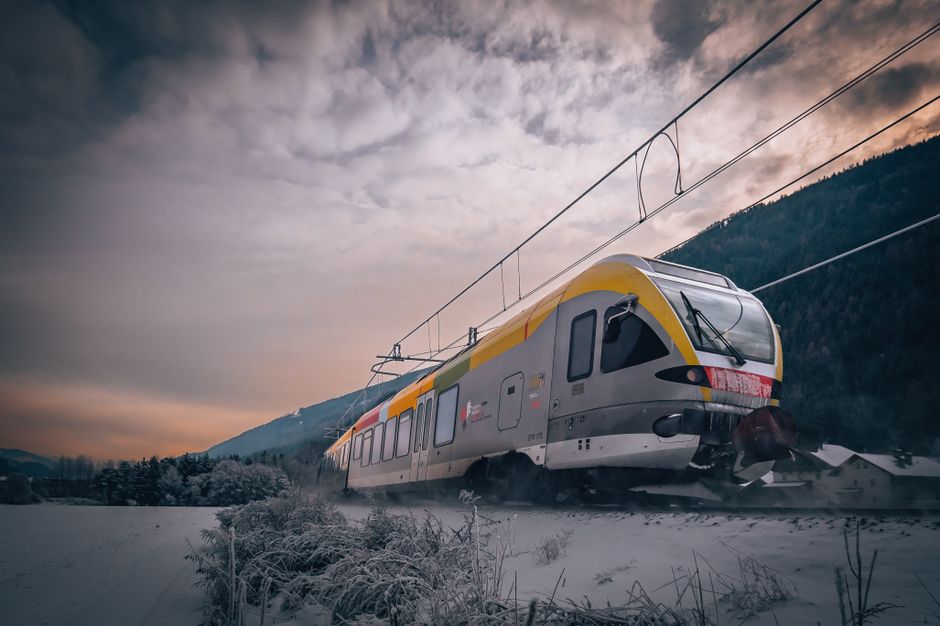 Proiectul feroviar Caransebeș-Timișoara-Arad în plină desfășurare: stadiu și perspective