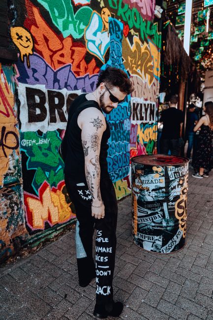 Tragedie în lumea muzicii: Lou Koller, solistul Sick of It All, a murit la 59 de ani