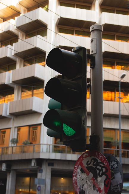 Atenție, șoferi! Semafoarele din zona Trocadero sunt nefuncționale