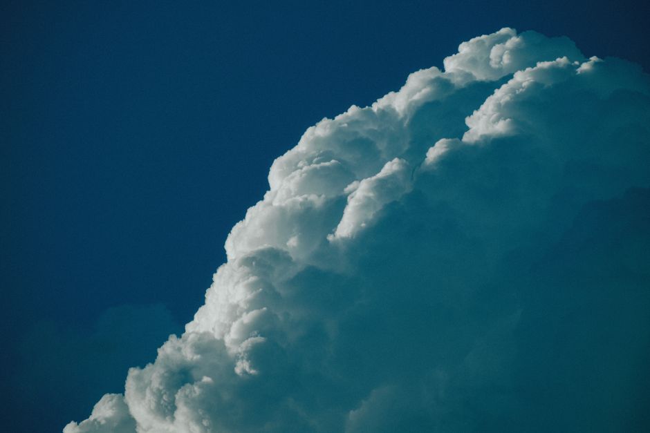 Canicula se intensifică: temperaturi record în Crișana și prognoza furtunilor