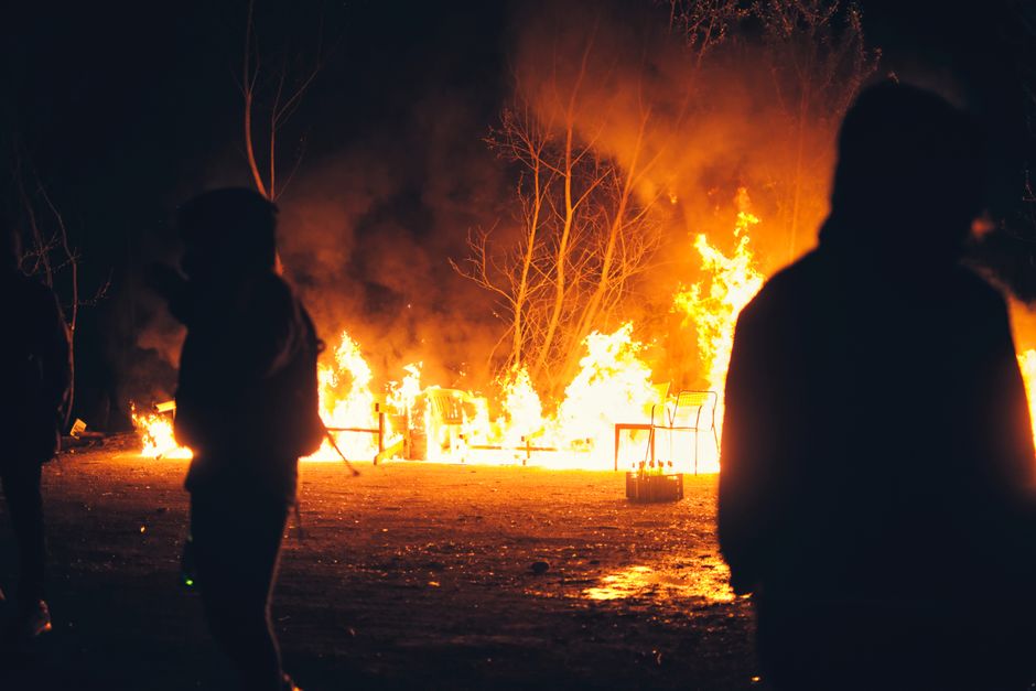 Atenție, români: Incendii iminente în Grecia, MAE emite un avertisment!