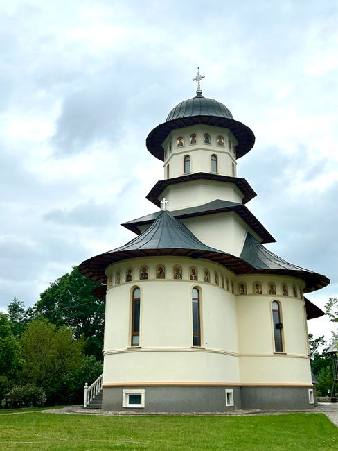 Patriarhia Română subliniază importanța responsabilității în dezbaterea legii privind drogurile