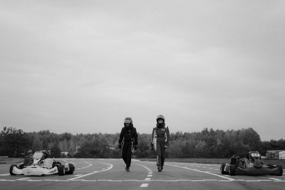 Cercul de Karting Baia Mare strălucește cu două podiumuri la campionat