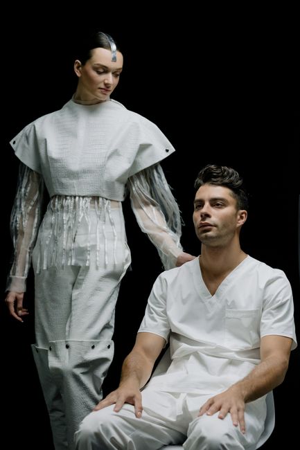 Conflict în moda românească: Eli Lăslean acuză un coleg de furt de identitate