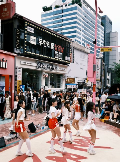 K-Pop Days 2023: NIBIRU Arena devine epicentrul culturii sud-coreene