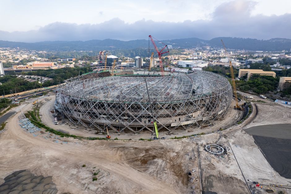 Conflicte legale pentru noul stadion din Bacău: proprietarii contestă planul urbanistic