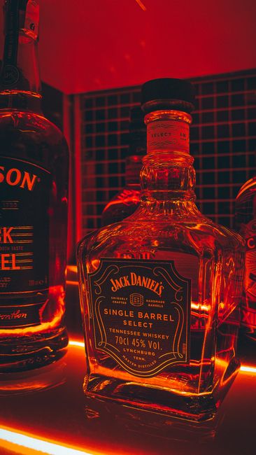 Descoperă gama diversificată de Jack Daniel's: de la prețuri la ediții speciale