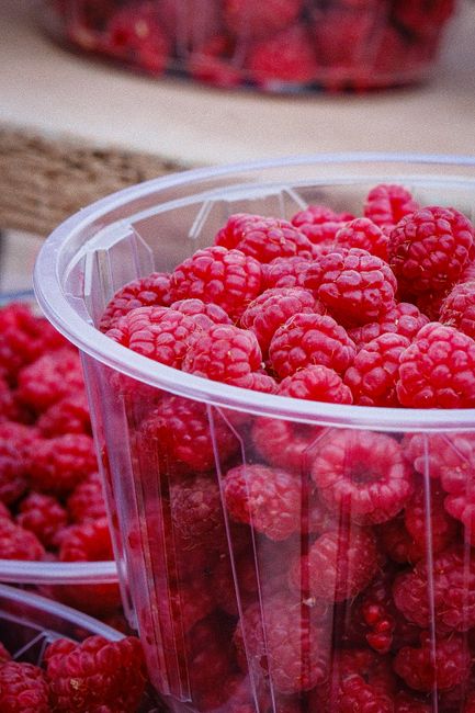 Zmeura: un superfruct plin de nutrienți esențiali pentru sănătatea ta