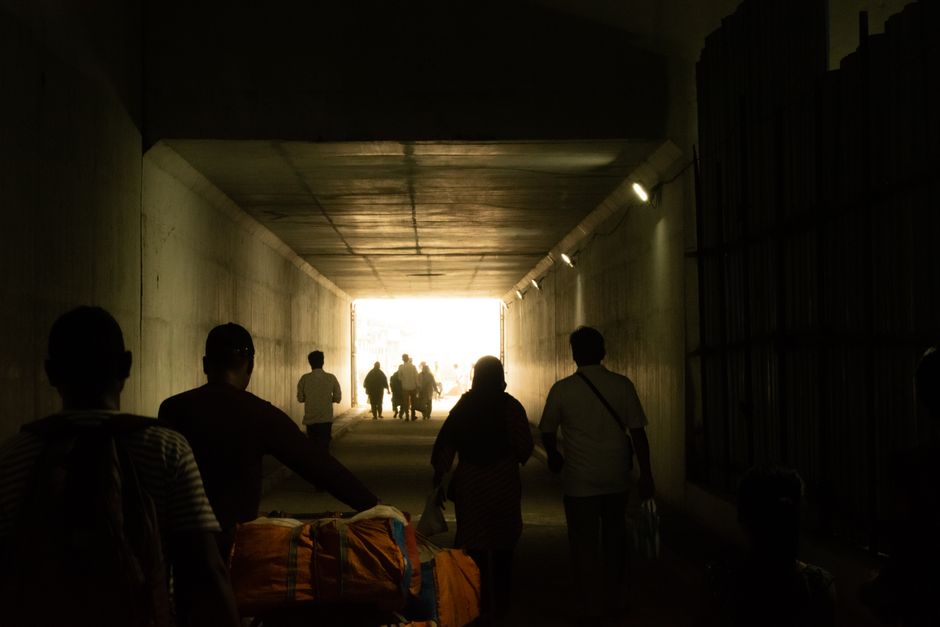 Lituania descoperă tuneluri subterane pentru migranți la granița cu Belarus