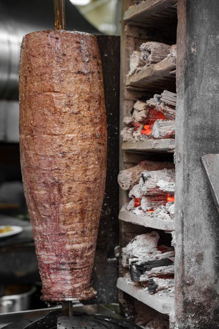 Descoperă deliciile turcești la Kapadokya Döner din Sibiu