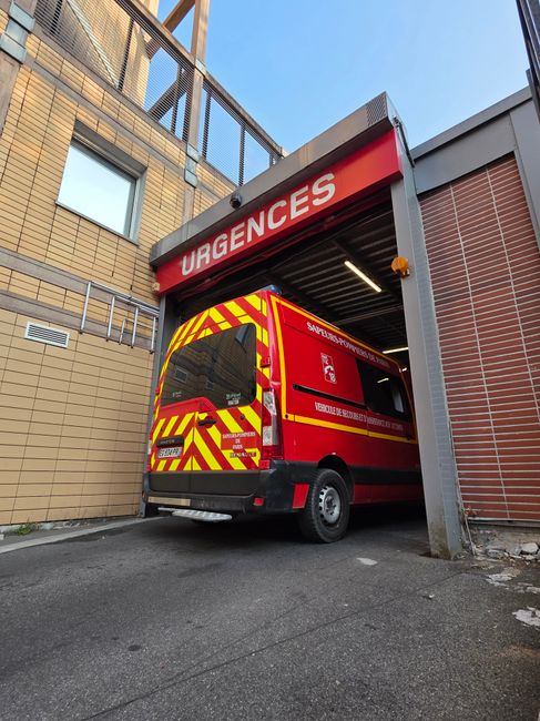 Accident grav la Albeștii de Argeș: o persoană transportată la spital